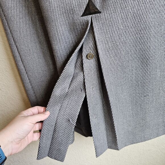 Vintage Gucci Wool Pleated Midi Skirt 1970s Gray Striped Pockets US 8 IT 44, COA - Picture 7 of 12